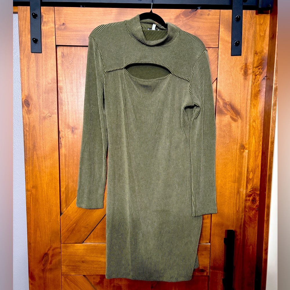 White birch xl green peek a boo dress